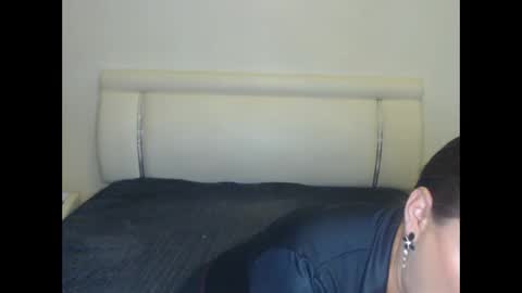 Khloe online show from September 13, 7:00 pm