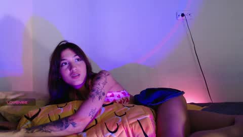 Snapshot of misskorrah chatting on February 26, 11:48 pm janedoe online show from February 26, 11:48 pm