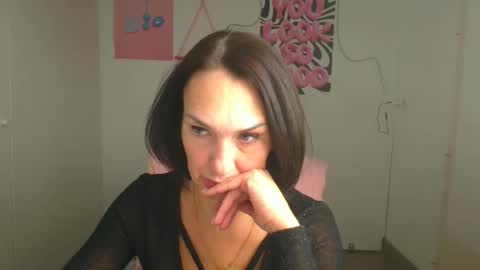 Christina online show from April 29, 11:13 am