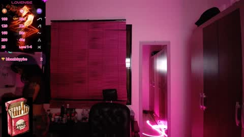 LanaLul  online show from November 7, 5:57 am