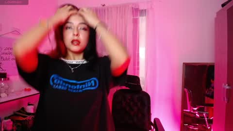 Snapshot of misslana_wn chatting on December 27, 8:18 pm LanaLul online show from December 27, 8:18 pm