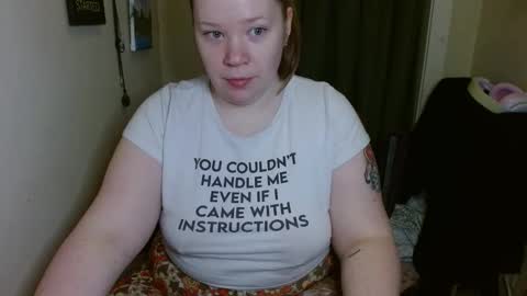 Miss Lola Luxxx aka your horny squirting girlfriend lola online show from March 25, 11:07 pm