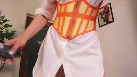 Lullu online show from April 22, 1:19 pm