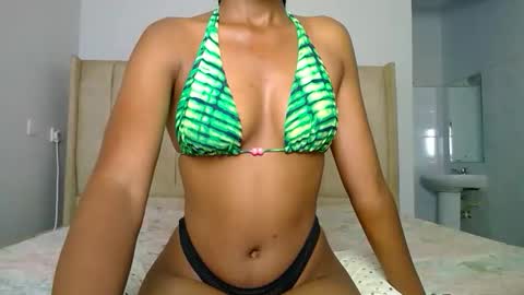 lunah online show from March 27, 3:13 pm