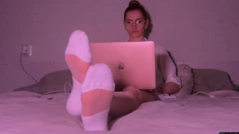 missmiroslava online show from May 7, 8:56 pm