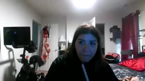 MissMona online show from April 19, 6:10 pm