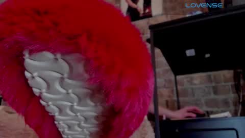 Miss Venus online show from March 13, 2:51 pm