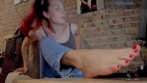 Miss Venus online show from November 28, 3:15 pm