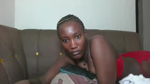 Snapshot of missprettygal chatting on September 24, 1:37 am pretty gal online show from September 24, 1:37 am