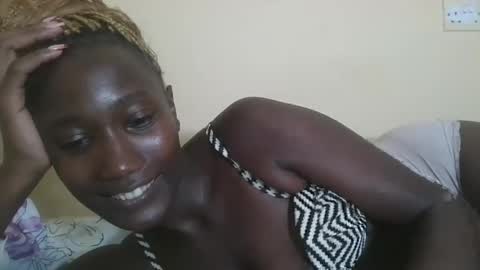 Snapshot of missprettygal chatting on March 6, 5:43 pm pretty gal online show from March 6, 5:43 pm