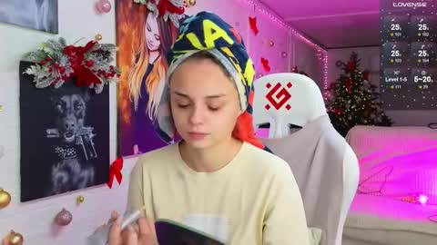 . online show from December 19, 1:14 pm