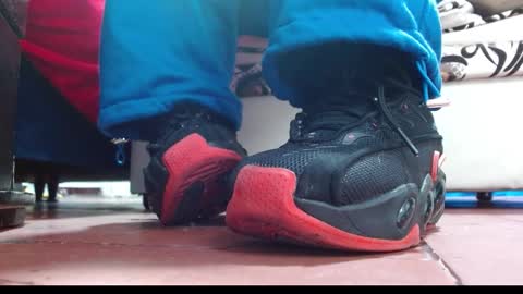 TELL ME MISS online show from October 31, 4:44 pm