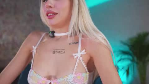 Eva online show from October 20, 12:30 pm