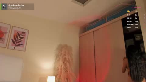 Valeria Davila online show from April 28, 12:42 pm