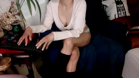 Snapshot of misswid chatting on September 16, 9:17 am Misswid online show from September 16, 9:17 am
