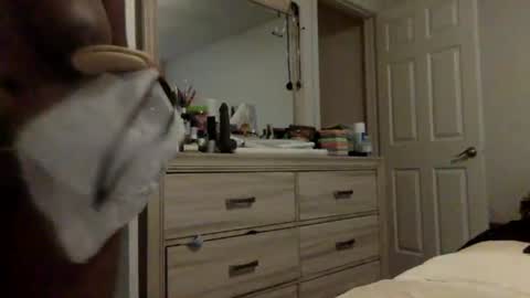 missyluvsu online show from June 27, 12:33 pm