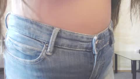 Brina online show from January 3, 9:15 am