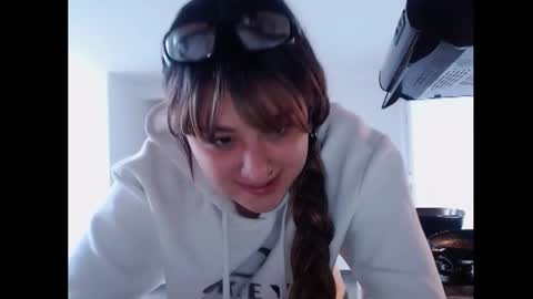 Pandora online show from March 6, 12:22 pm