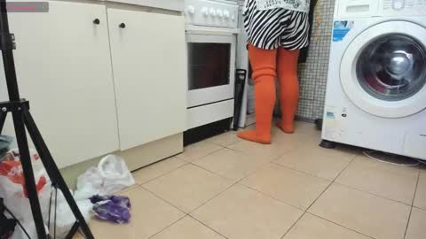 Snapshot of mistress_adel chatting on September 12, 9:40 am mistress_adel online show from September 12, 9:40 am