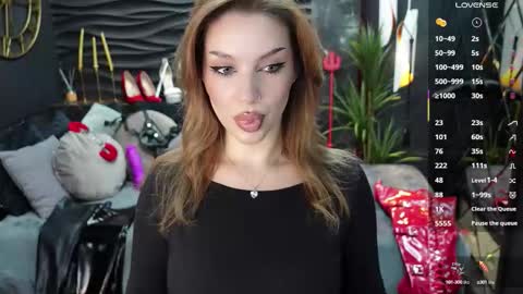 Darsy online show from October 14, 1:57 pm