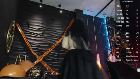 Darsy online show from October 30, 2:07 pm