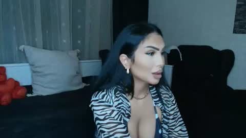 mistress_meryem online show from July 13, 10:32 pm