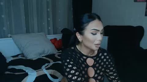 mistress_meryem online show from June 25, 9:38 pm