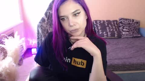 Miss Bailey online show from April 13, 1:56 pm