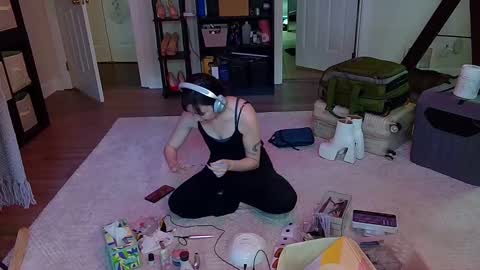 Snapshot of mistressjuniper chatting on October 20, 7:50 pm Mistress June online show from October 20, 7:50 pm