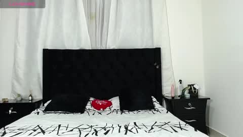 mistresskattia online show from March 2, 12:53 am