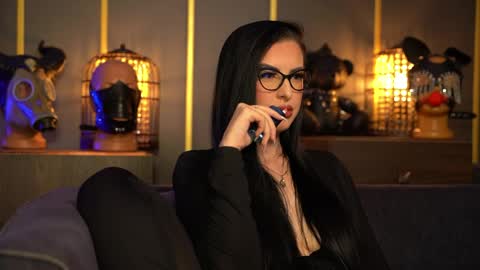 Mistress Kelly online show from April 29, 9:42 pm