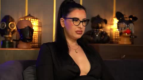 Mistress Kelly online show from February 16, 12:21 am