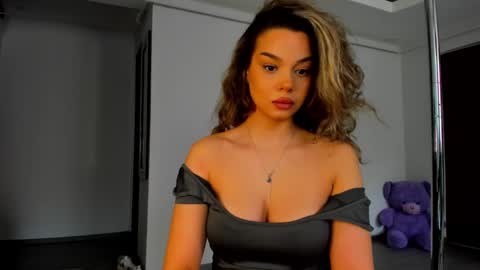 Mistress KiRa online show from March 7, 10:24 am