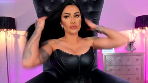 mistresskennya online show from April 29, 6:57 pm