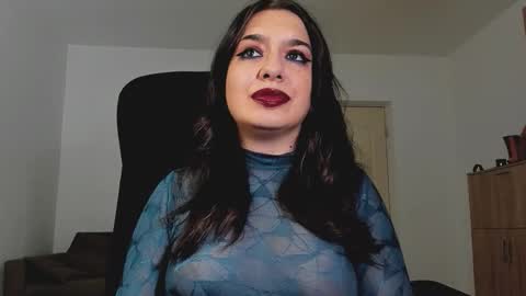 Snapshot of mistressmichelle5 chatting on September 13, 9:12 pm YourGoddessM online show from September 13, 9:12 pm