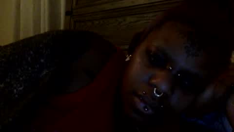Snapshot of mistressmystii chatting on December 22, 5:23 am Mistress Mystii online show from December 22, 5:23 am