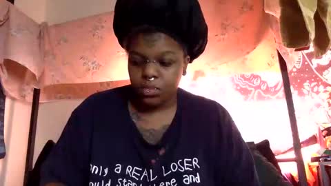 Snapshot of mistressmystii chatting on February 12, 6:19 pm Mistress Mystii online show from February 12, 6:19 pm