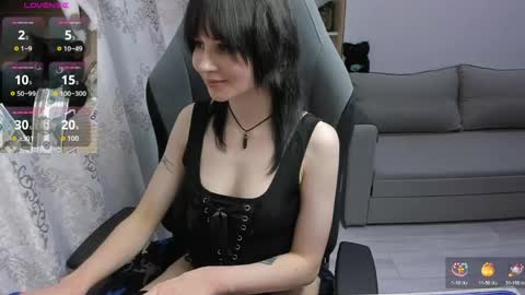 misty_dark online show from April 22, 11:51 am