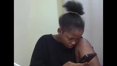 misty_shee online show from February 3, 6:33 am