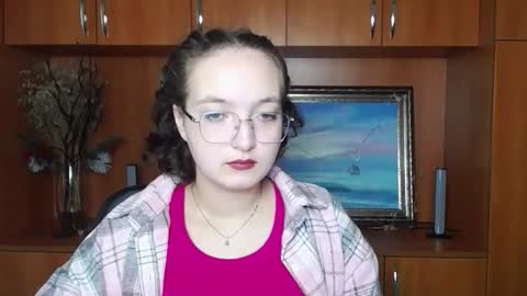 Snapshot of mistyrosee chatting on October 11, 11:47 am Aria online show from October 11, 11:47 am