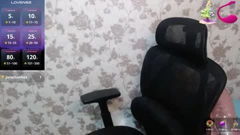 Snapshot of miya_sexasian chatting on December 4, 11:13 pm Miya asian online show from December 4, 11:13 pm