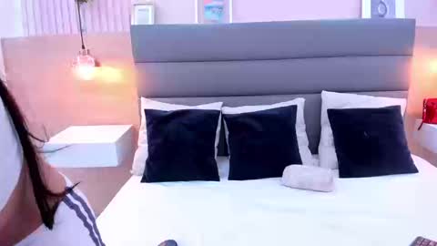 Miyu online show from September 10, 4:40 pm