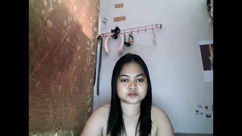 Snapshot of mizindependent chatting on February 11, 4:22 am Cutiepie online show from February 11, 4:22 am