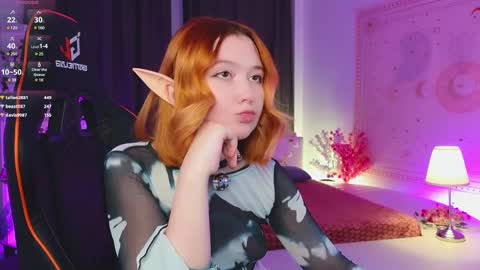 Snapshot of mizukinoyoru chatting on February 20, 1:36 am Mizuki online show from February 20, 1:36 am