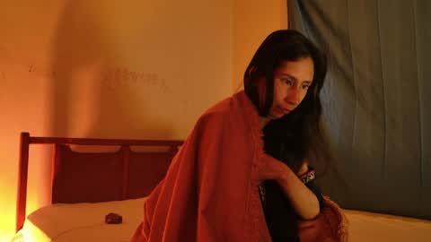 MoonLipson online show from April 28, 2:27 am