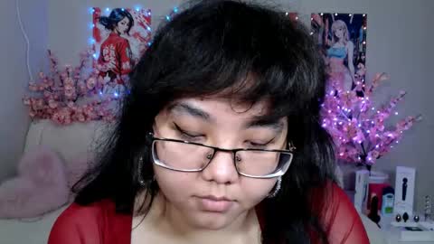 Molly online show from April 25, 1:41 pm