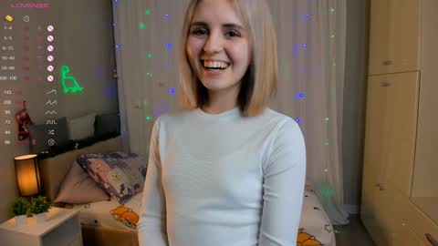 Snapshot of moirebroady chatting on January 20, 1:07 am Laura online show from January 20, 1:07 am