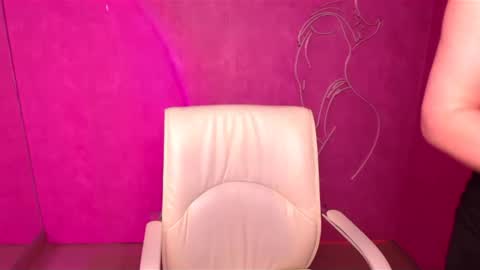 Molly online show from March 12, 12:47 pm