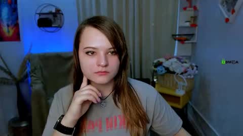 Molly online show from February 28, 10:25 am