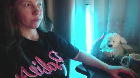 I have new photos come and see with love Molly online show from January 11, 2:00 pm